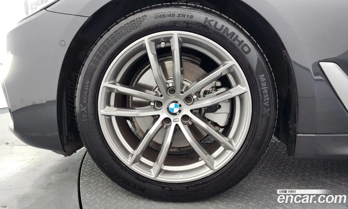 BMW 5 серия 2020 2.0 автомат (гидро), фото 5