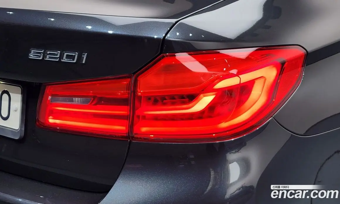 BMW 5 серия 2020 2.0 автомат (гидро), фото 9