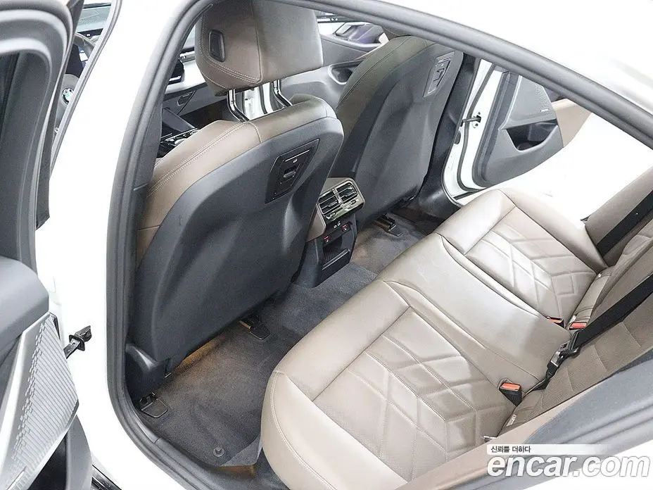 BMW 5 серия 2024 2.0 автомат (гидро), фото 16
