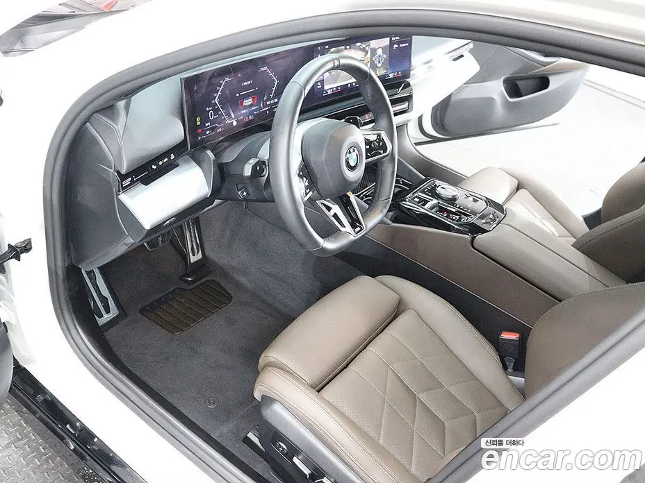 BMW 5 серия 2024 2.0 автомат (гидро), фото 17