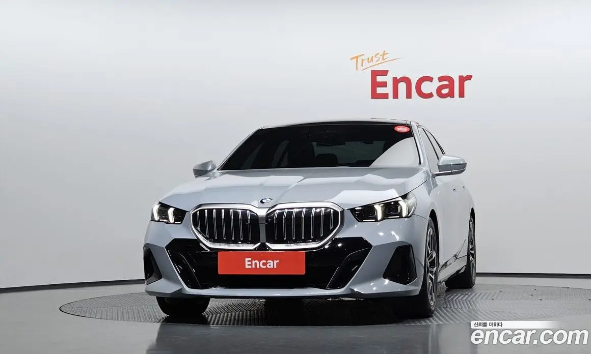 BMW 5 серия 2024 2.0 автомат (гидро), фото 3