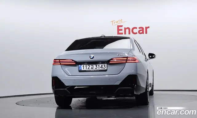 BMW 5 серия 2024 2.0 автомат (гидро), миниатюра 4