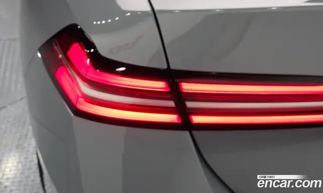 BMW 5 серия 2024 2.0 автомат (гидро), миниатюра 9
