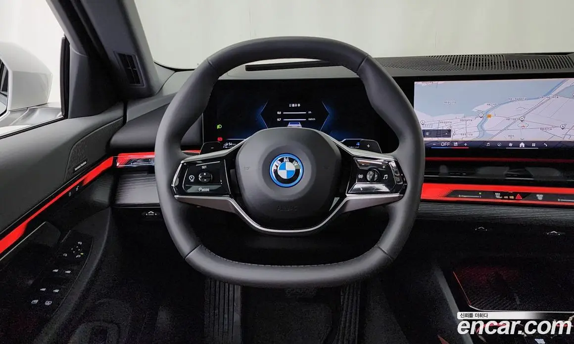 BMW 5 серия 2025 2.0 автомат (гидро), фото 19