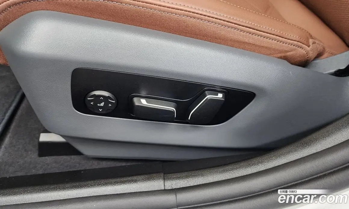 BMW 5 серия 2025 2.0 автомат (гидро), фото 33