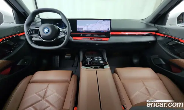 BMW 5 серия 2025 2.0 автомат (гидро), миниатюра 10