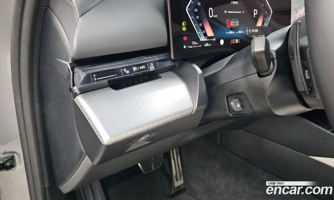 BMW 5 серия 2025 2.0 автомат (гидро), фото 25