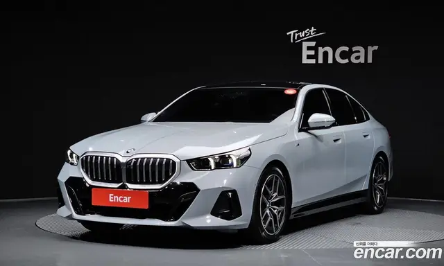 BMW 5 серия 2025 2.0 автомат (гидро), миниатюра 1