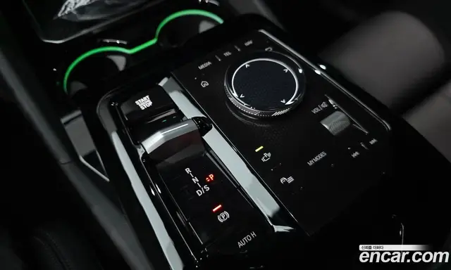 BMW 5 серия 2025 2.0 автомат (гидро), миниатюра 12