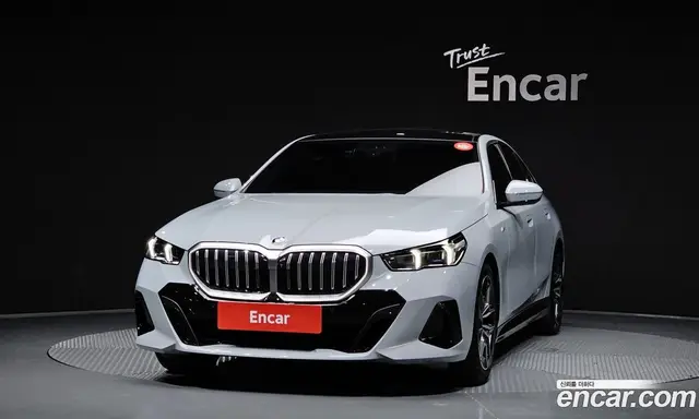 BMW 5 серия 2025 2.0 автомат (гидро), миниатюра 3