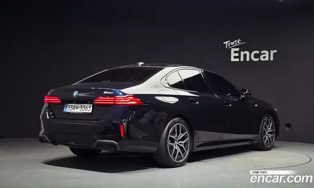 BMW 5 серия 2025 2.0 автомат (гидро), миниатюра 2