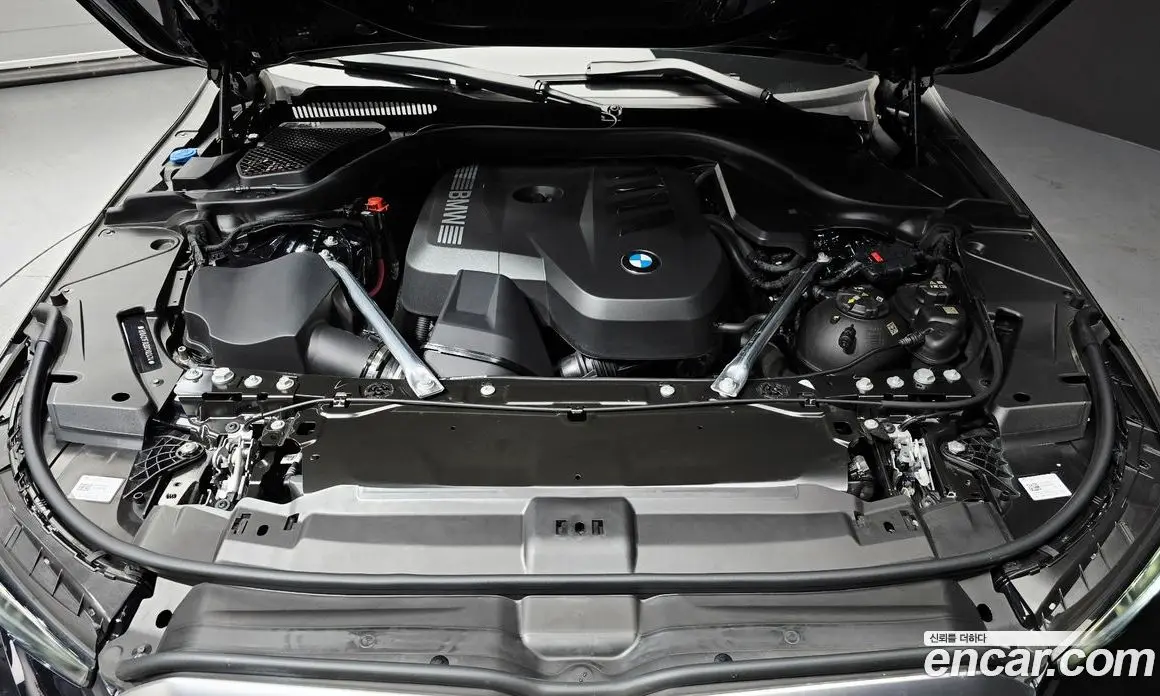 BMW 5 серия 2025 2.0 автомат (гидро), фото 6