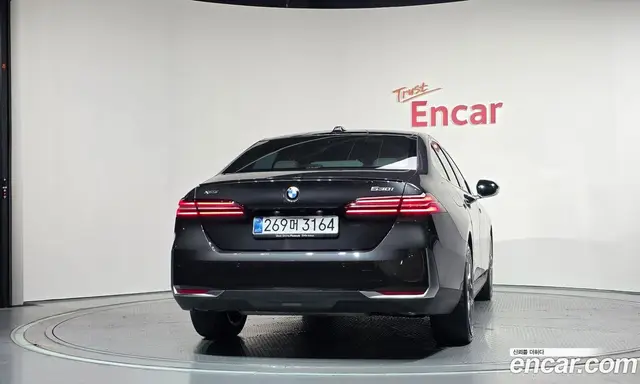 BMW 5 серия 2025 2.0 автомат (гидро), миниатюра 4