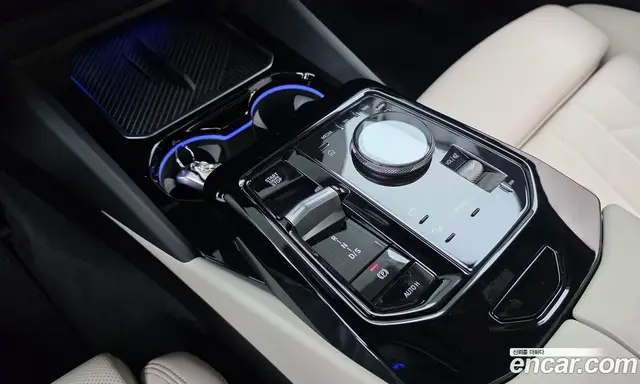 BMW 5 серия 2025 2.0 автомат (гидро), миниатюра 9