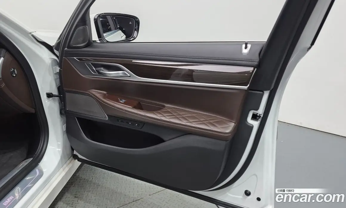 BMW 7 серия 2021 3.0 автомат (гидро), фото 14