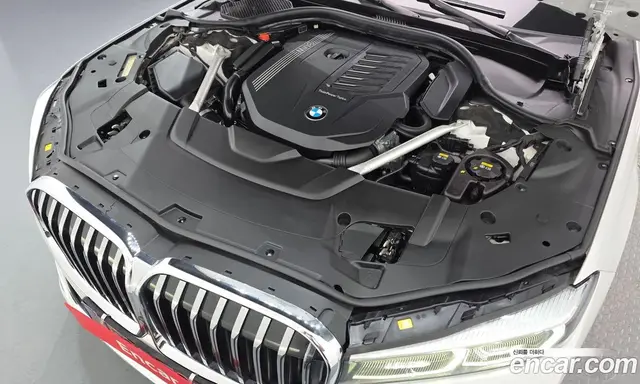 BMW 7 серия 2021 3.0 автомат (гидро), миниатюра 6