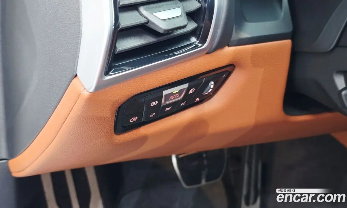 BMW 8 серия 2024 4.4 автомат (гидро), фото 25