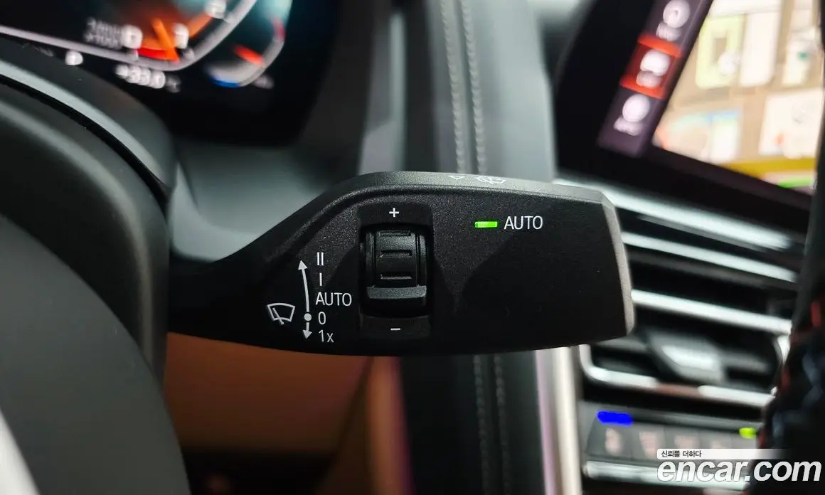 BMW 8 серия 2024 4.4 автомат (гидро), фото 26