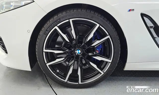 BMW 8 серия 2024 4.4 автомат (гидро), миниатюра 5