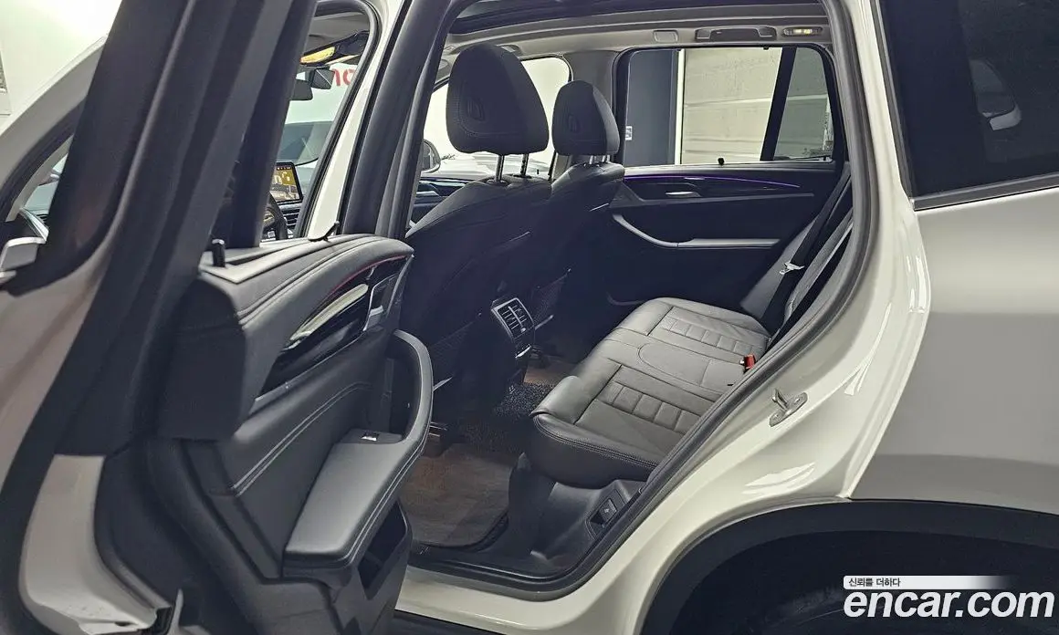 BMW X3 2022 2.0 автомат (гидро), фото 15