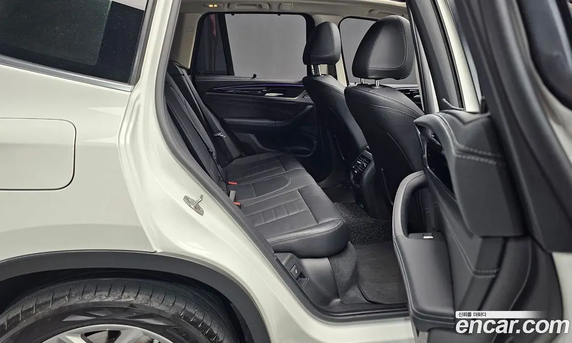 BMW X3 2022 2.0 автомат (гидро), фото 17