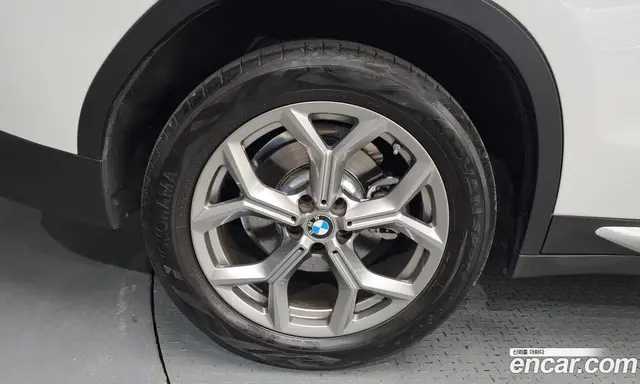 BMW X3 2022 2.0 автомат (гидро), миниатюра 4