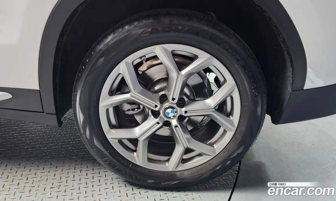 BMW X3 2022 2.0 автомат (гидро), фото 6
