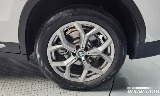 BMW X3 2022 2.0 автомат (гидро), миниатюра 6