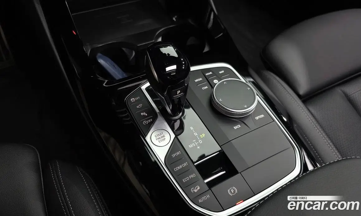 BMW X3 2024 2.0 автомат (гидро), фото 9