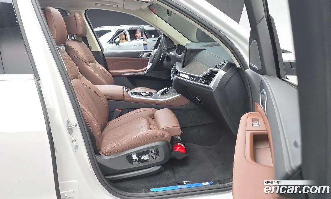 BMW X5 2024 3.0 автомат (гидро), фото 11