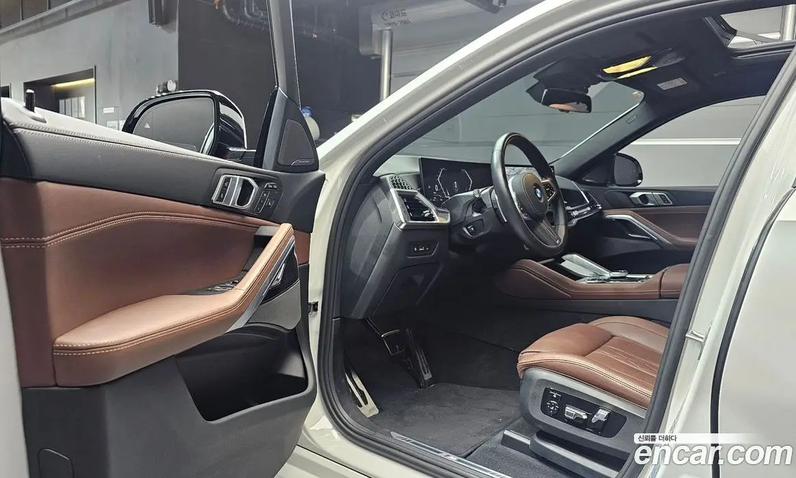 BMW X6 2024 3.0 автомат (гидро), фото 13