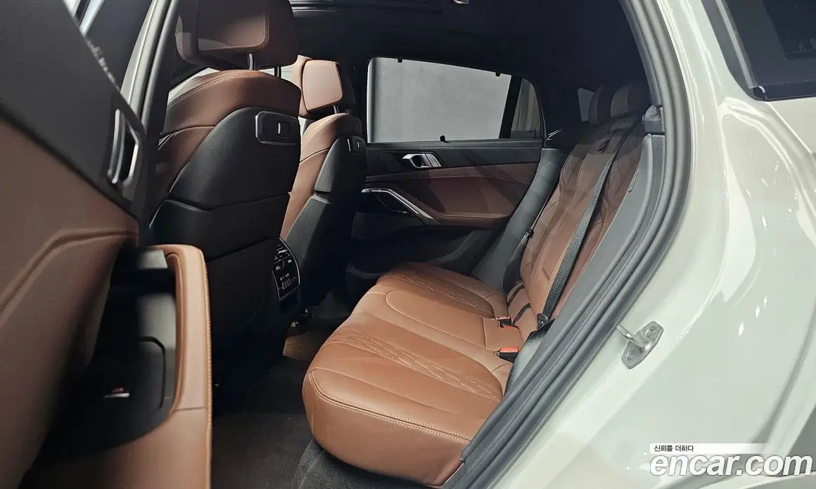 BMW X6 2024 3.0 автомат (гидро), фото 18