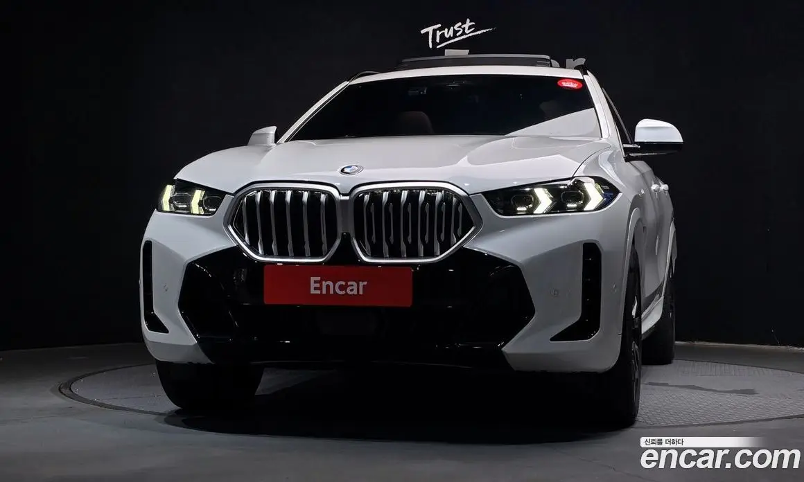 BMW X6 2024 3.0 автомат (гидро), фото 3