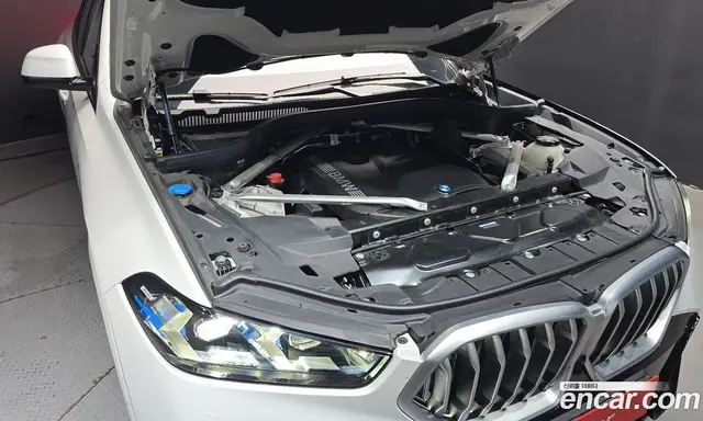 BMW X6 2024 3.0 автомат (гидро), миниатюра 6