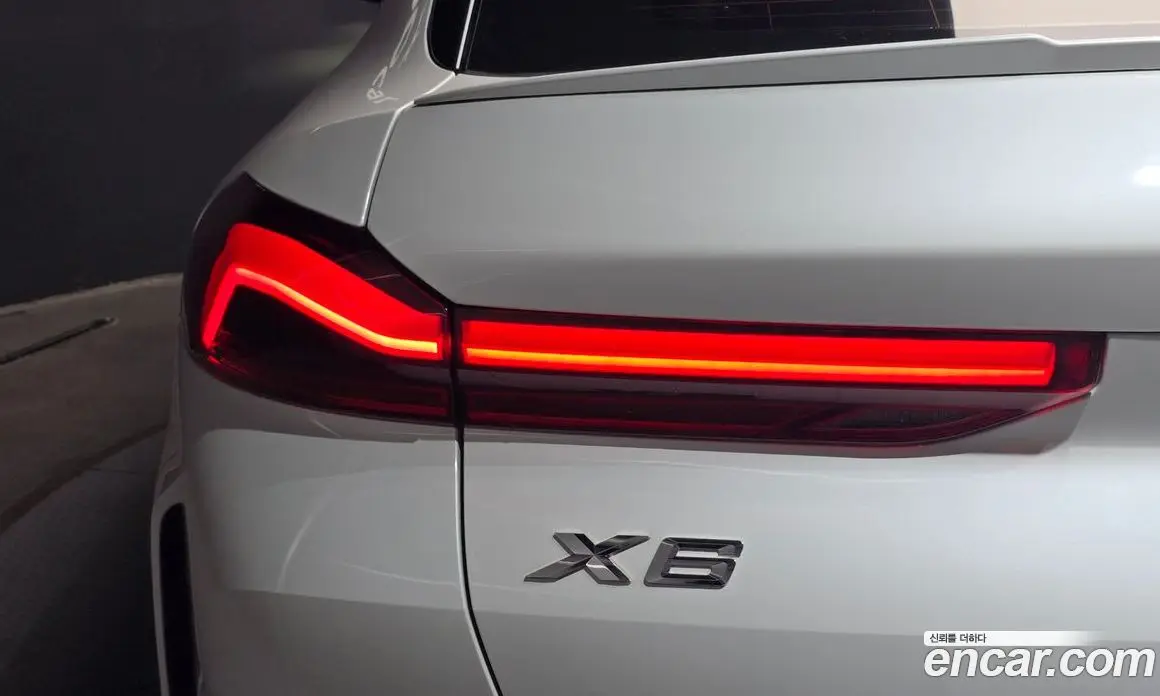 BMW X6 2024 3.0 автомат (гидро), фото 9