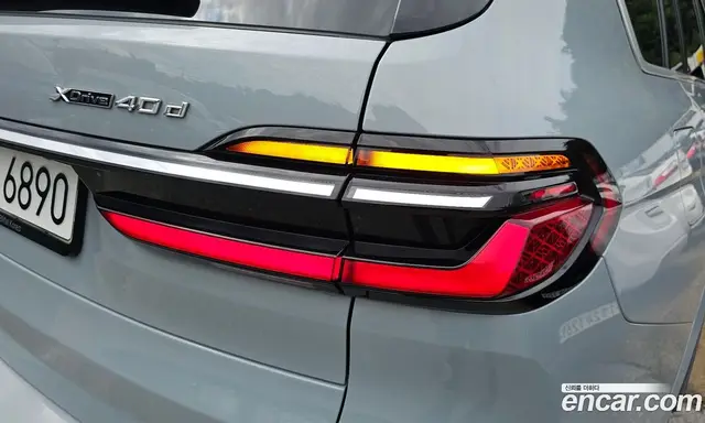 BMW X7 2024 3.0 автомат (гидро), миниатюра 9