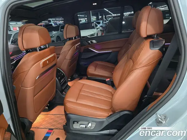 BMW X7 2025 3.0 автомат (гидро), миниатюра 11