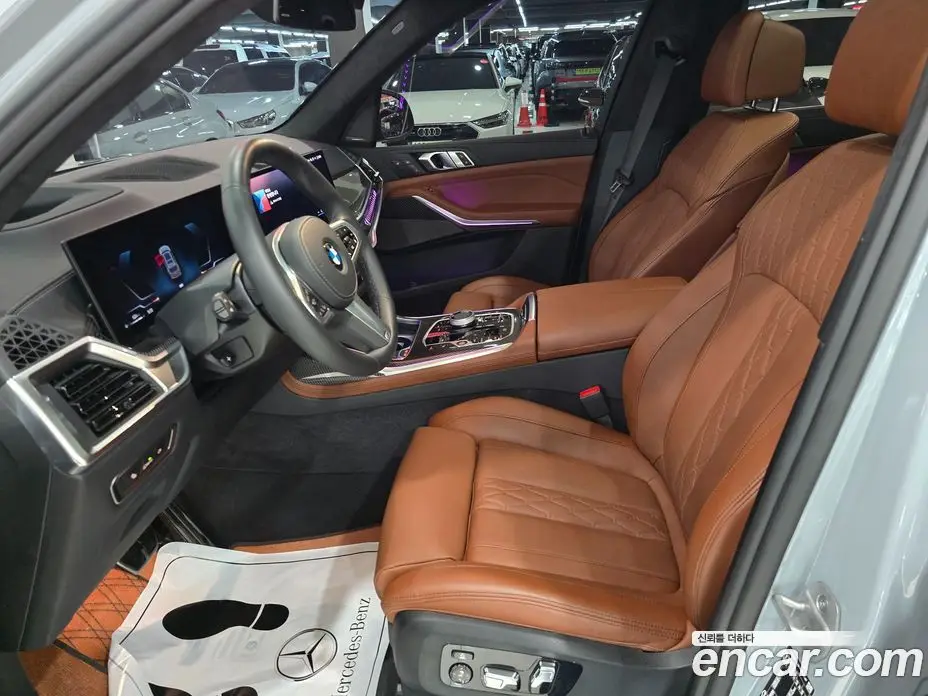 BMW X7 2025 3.0 автомат (гидро), фото 10