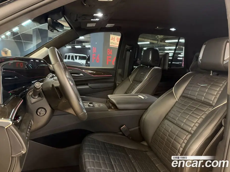 Cadillac Escalade 2023 6.2 автомат (гидро), фото 11