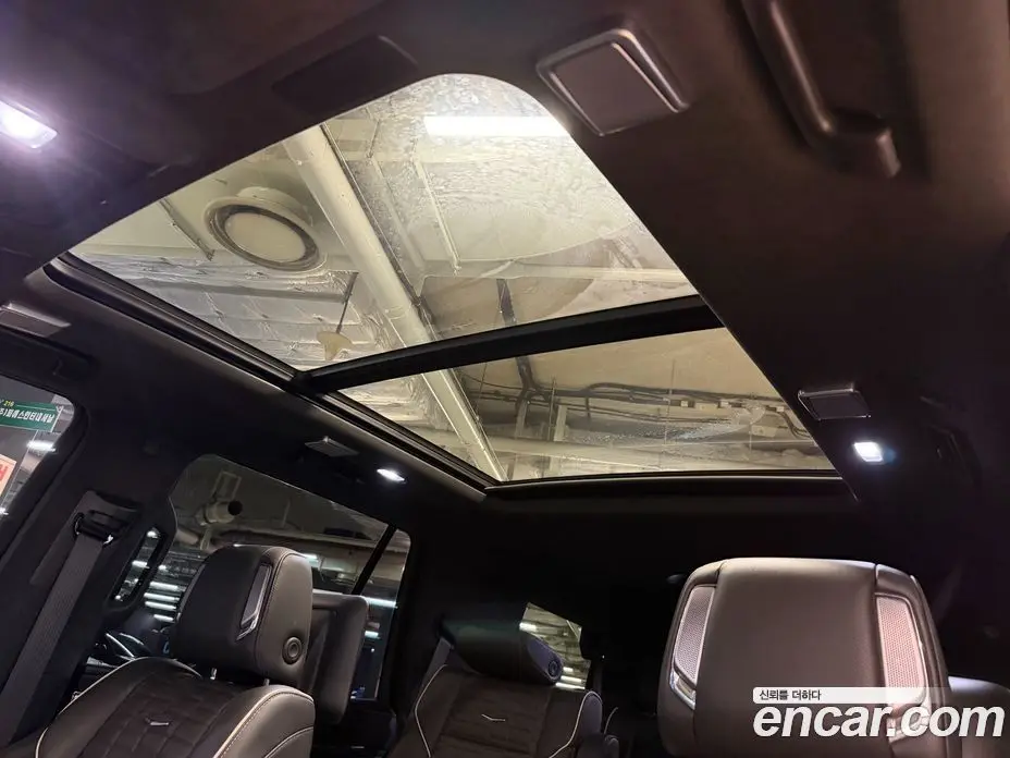 Cadillac Escalade 2023 6.2 автомат (гидро), фото 18