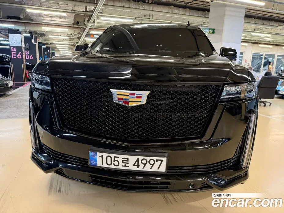 Cadillac Escalade 2023 6.2 автомат (гидро), фото 3