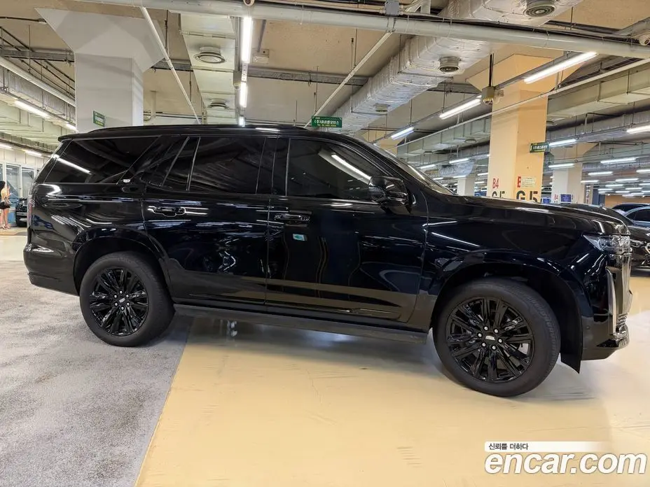 Cadillac Escalade 2023 6.2 автомат (гидро), фото 4