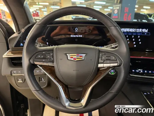 Cadillac Escalade 2023 6.2 автомат (гидро), миниатюра 8