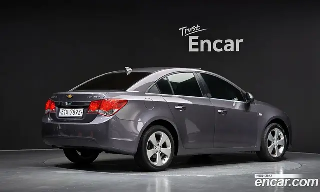 Chevrolet Cruze 2011 1.8 автомат (гидро), миниатюра 2