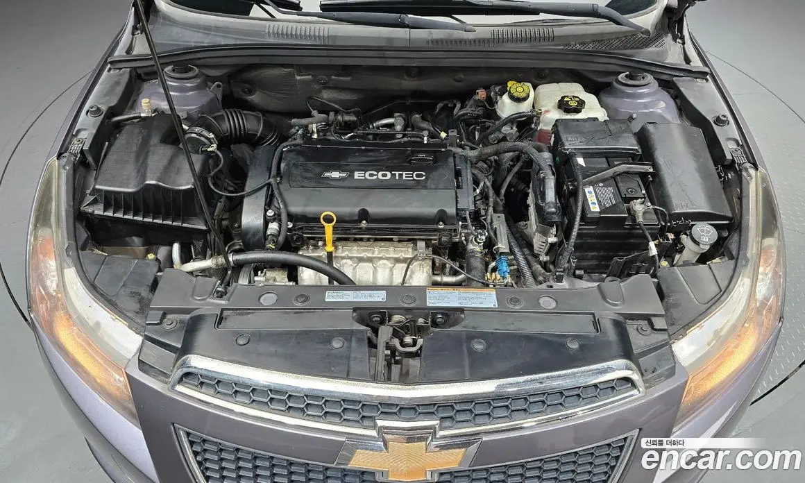 Chevrolet Cruze 2011 1.8 автомат (гидро), фото 6