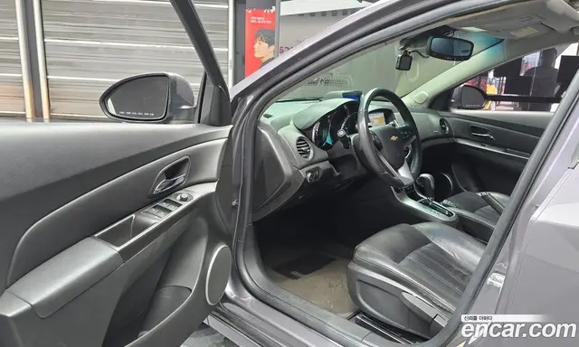 Chevrolet Cruze 2011 1.8 автомат (гидро), миниатюра 10