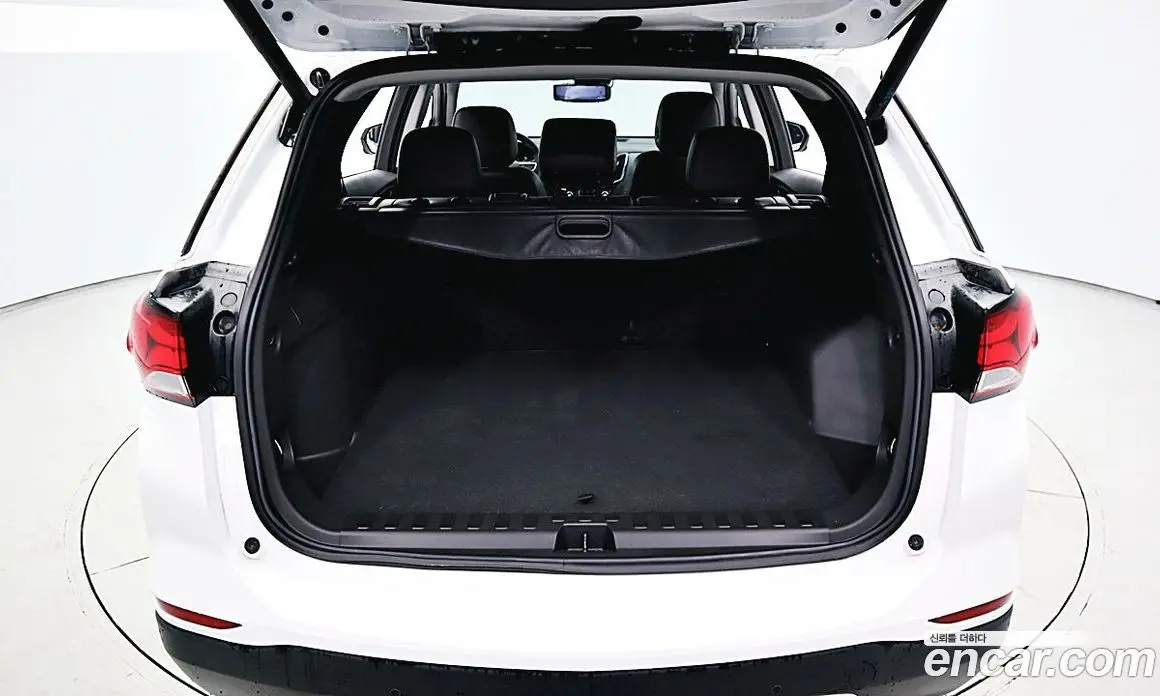 Chevrolet Equinox 2022 1.5 автомат (гидро), фото 12
