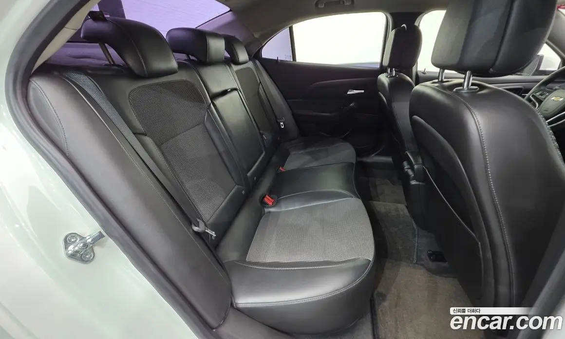 Chevrolet Malibu 2015 2.0 автомат (гидро), фото 19