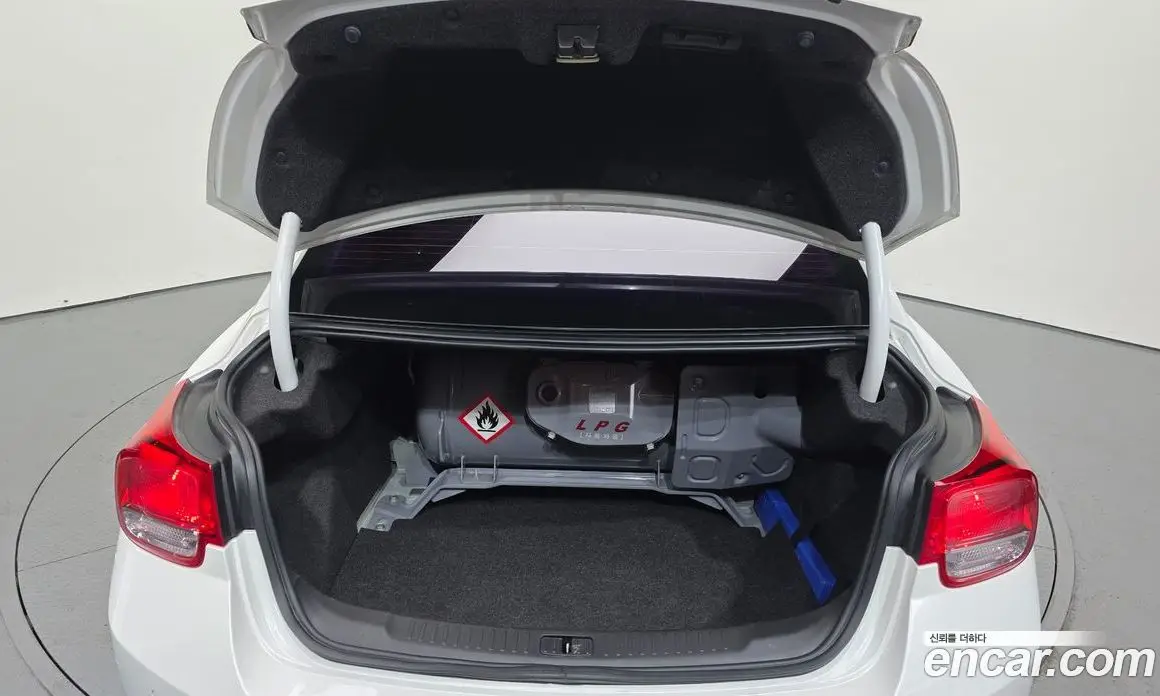 Chevrolet Malibu 2015 2.0 автомат (гидро), фото 20
