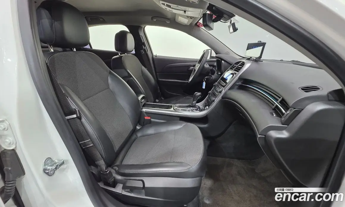 Chevrolet Malibu 2015 2.0 автомат (гидро), фото 10